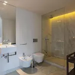8 Building 403 T2 - River & Garden View דירה ליסבון