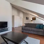 8 Building 403 T2 - River & Garden View דירה *