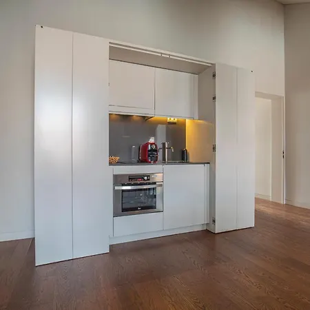 8 Building 403 T2 - River & Garden View * Lissabon