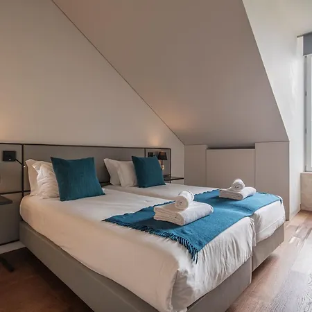 8 Building 403 T2 - River & Garden View Lissabon